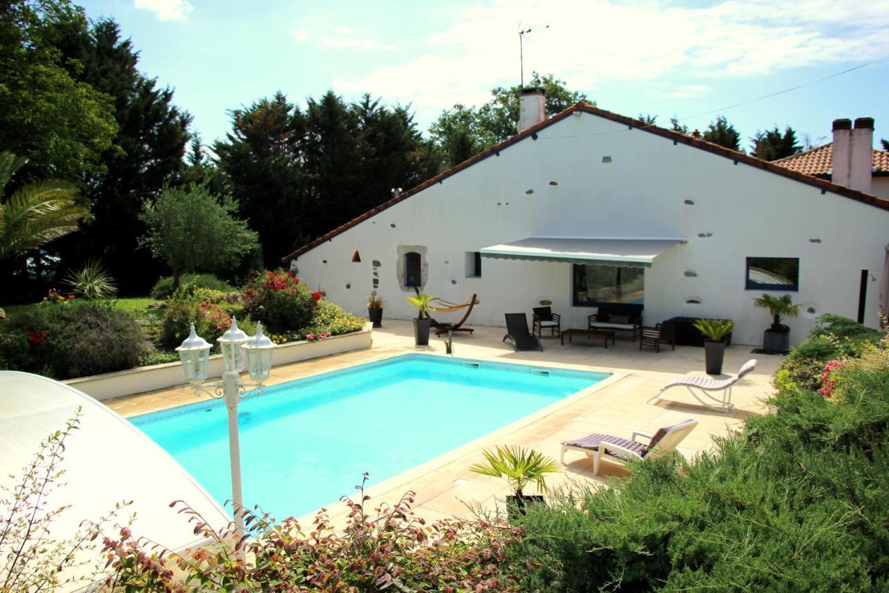 Maison Sansoun Leren Exterior photo